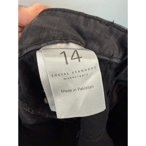 Social Standard by Sanctuary Camouflage Womens Straight Leg Jeans Size 14 - Picture 4 of 10